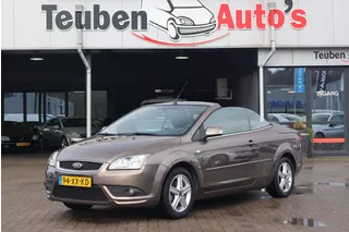Ford Focus Coup&eacute;-Cabriolet 1.6-16V Trend Elektrische cabrio dak, Stoelverwarming, Climate control, Cruise control
