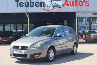 Fiat Croma 1.9 JTD Corporate Navigatie, Climate control, Elektrische ramen, Trekhaak, Frans kenteken!