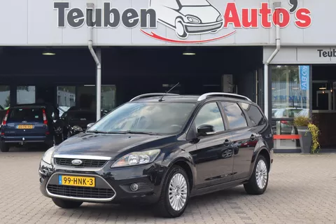 Ford Focus Wagon 2.0 Titanium Navigatie, Climate control, Cruise control, Trekhaak