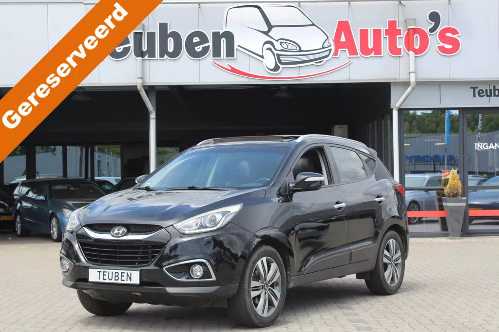 Hyundai ix35 2.0 CRDi HP 4WD Business Edition (DUITSE AUTO) Navigatie, Schuif- Kanteldak, Panoramadak, Camera, Trekhaak, Climate control, Cruise control