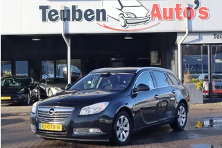 Opel Insignia Sports Tourer 2.0 CDTI EcoFLEX Sport Navigatie, Climate control, Elektrische kofferklep, Trekhaak, Lichtmetalen wielen