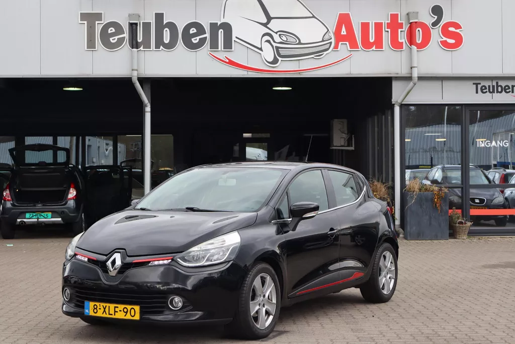 Renault Clio 1.5 dCi ECO Night&amp;Day Navigatie, Cruise control, Airco, Lichtmetalen wielen