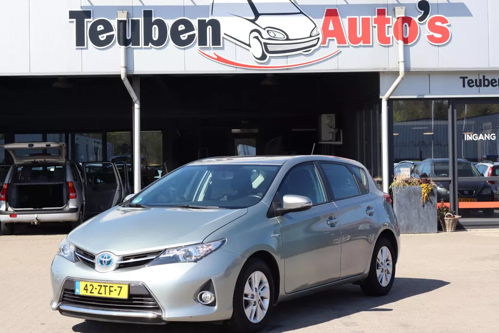 Toyota Auris 1.8 Hybrid Aspiration Navigatie, Camera, Airco, Climate control, Cruise control