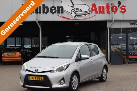 Toyota Yaris 1.5 Full Hybrid Aspiration Camera, Automaat, Climate control, Cruise control, Elektrische ramen