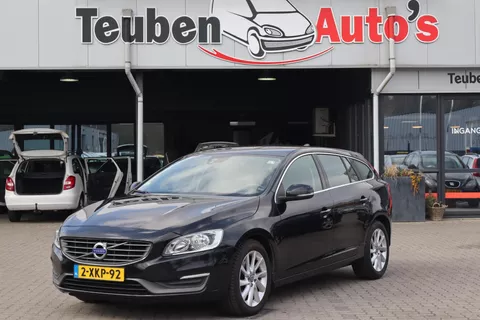 Volvo V60 2.0 D4 Momentum Navigatie, Cruise control, Lichtmetalen wielen, Trekhaak