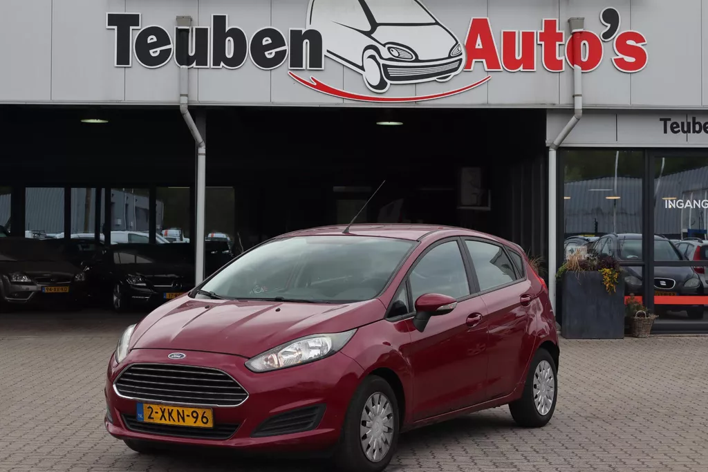 Ford Fiesta 1.6 TDCi Lease Style Airco, Navigatie, Elektrische ramen, Radio cd speler