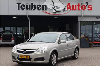 Opel Vectra 1.8-16V Cosmo Climate control, Cruise control, Elektrische ramen, Trekhaak, Lichtmetalen wielen