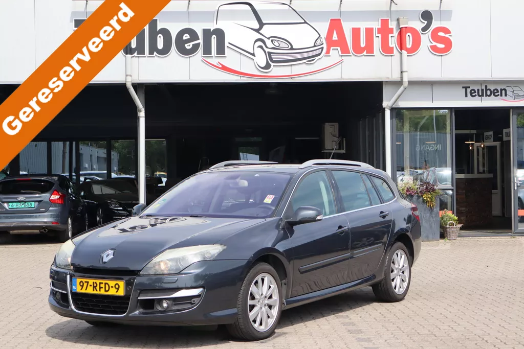 Renault Laguna Estate 2.0 dCi S/S Dynamique Climate control, Cruise control, Trekhaak, Navigatie, Lichtmetalen wielen