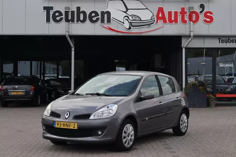 Renault Clio 1.6-16V Dynamique Airco, Automaat, Cruise control, Elektrische ramen, Trekhaak