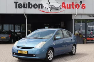 Toyota Prius 1.5 VVT-i Tech Edition (Dealer onderhouden) Navigatie, Camera, Cruise control, Elektrische ramen, Climate control