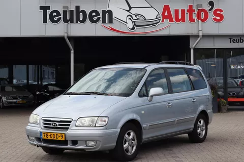 Hyundai Trajet 2.0i CVVT Dynamic Motion Airco, Climate control, Cruise control, Lederen bekleding, Lichtmetalen wielen, 7 Persoons, Stoelverwarming