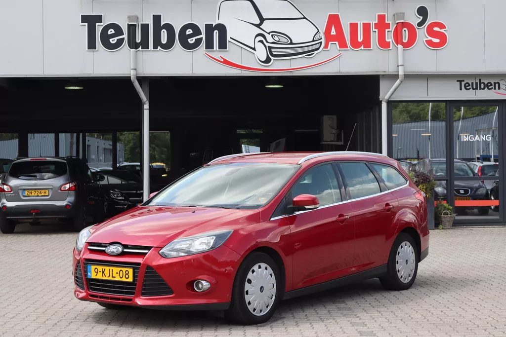 Ford Focus Wagon 1.6 TDCI ECOnetic Lease Titanium Navigatie, Climate control, Cruise control, Trekhaak