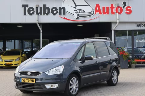 Ford Galaxy 2.0-16V Ghia 7 Persoons, Climate control, Navigatie, Panoramadak, Elektrische ramen, Trekhaak, Cruise control