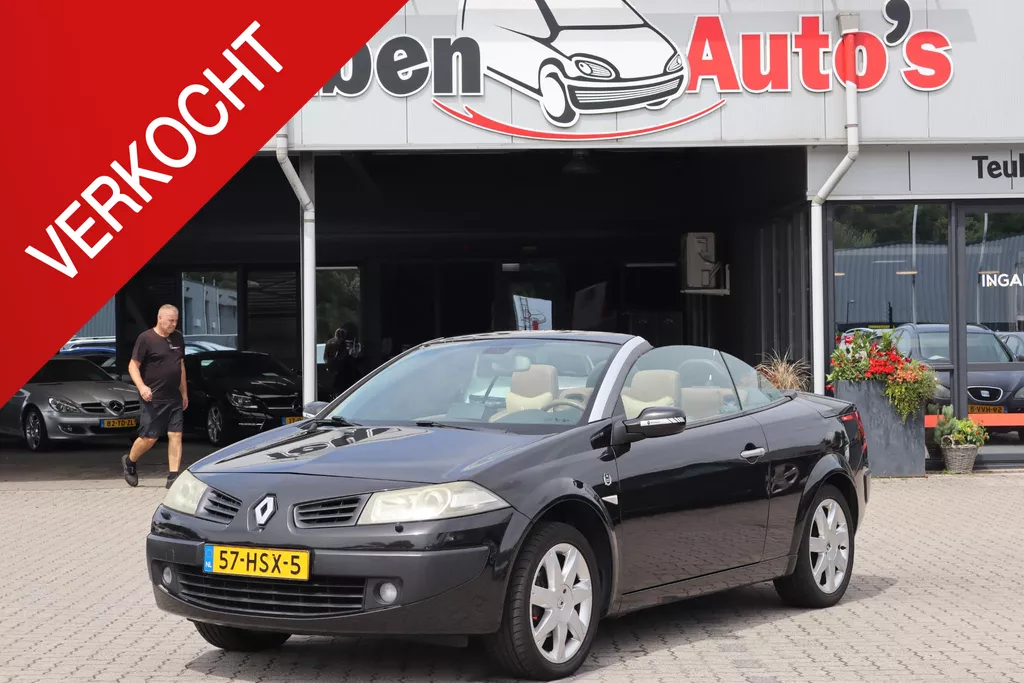 Renault M&eacute;gane Coup&eacute;-Cabriolet 1.6-16V Tech Line Lederen interieur, Navigatie, Climate control, Cruise control, Voorstoelen verwarmbaar