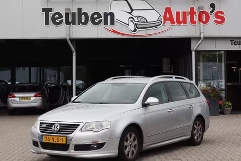 Volkswagen Passat Variant 1.6 TDI Comfortline BlueMotion Navigatie, Climate control, Stoelverwarming, Trekhaak, Cruise control