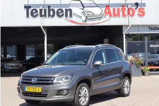 Volkswagen Tiguan 1.4 TSI Sport&amp;Style Navigatie, Climate control, Trekhaak, Stoelverwarming, Cruise control