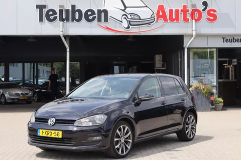 Volkswagen Golf 1.2 TSI Comfortline Navigatie, Climate control, Cruise control, Elektrische ramen, Lichtmetalen wielen
