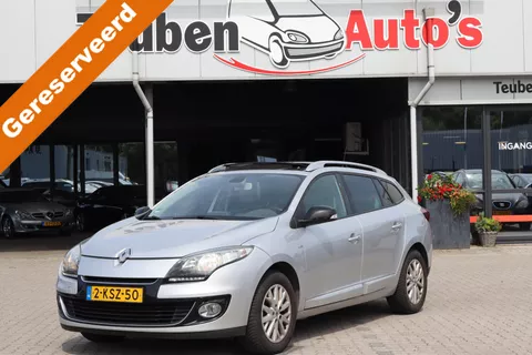 Renault M&eacute;gane Estate 1.5 dCi Bose Navigatie, Camera, Panoramadak, Cruise control, Climate control,