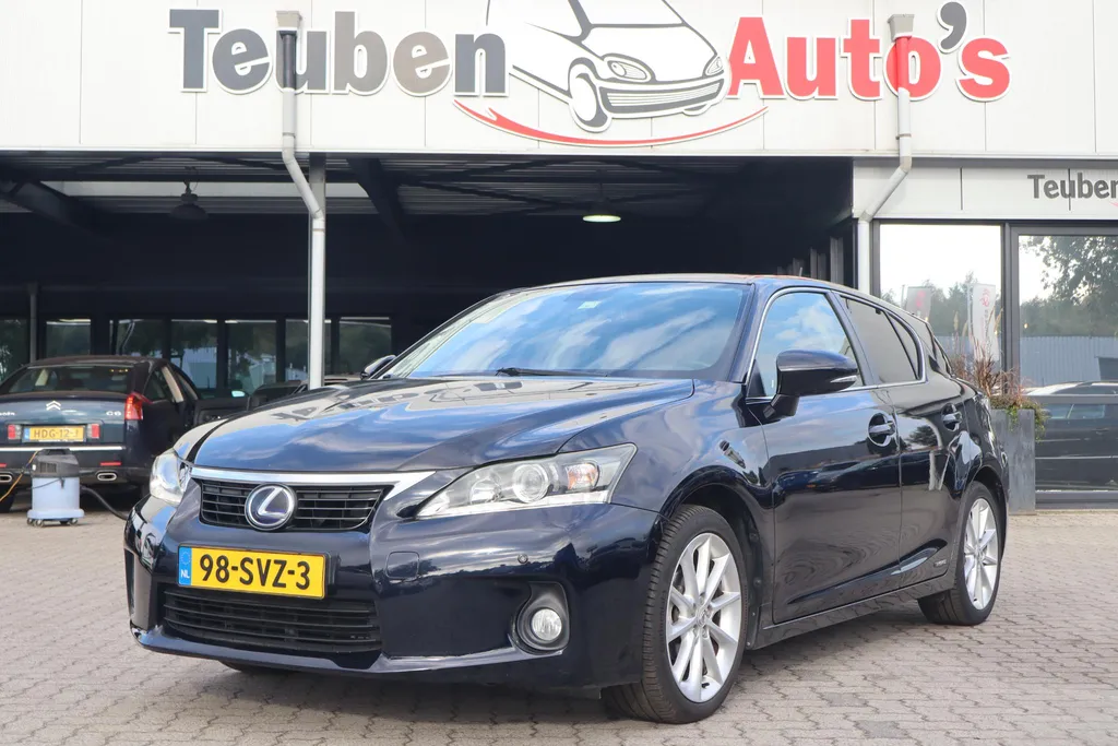 Lexus CT 200h Hybrid | Climate control | Cruise control | Camera | Onderhouden | Zie foto's!