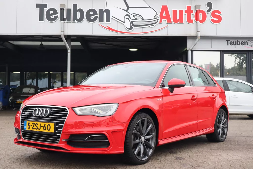 Audi A3 Sportback 1.4 e-tron PHEV Ambition Pro Line plus | SOH 88% | Navigatie | L.M. Velgen | Onderhoud aanwezig | Sportstoelen | Cruise control |