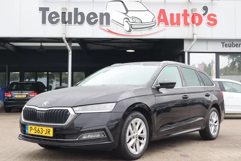 Skoda Octavia Combi 1.0 TSI Business Edition Plus | Apple Carplay/Android Auto | Lane assist | Stoel-stuur verwarming | Virtual cockpit
